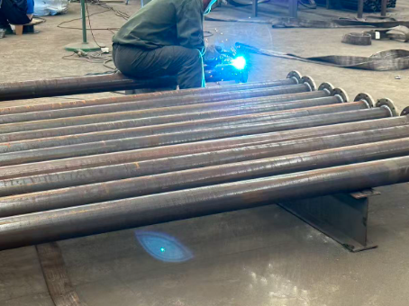 广西20#无缝注浆管加工108*6钢花管棚管